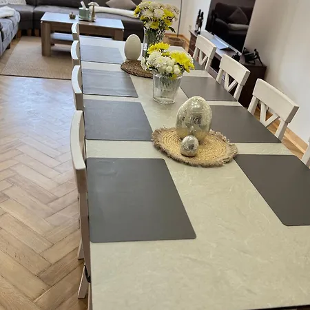 Lous Apartment *